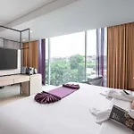 Grand Edge Hotel Semarang